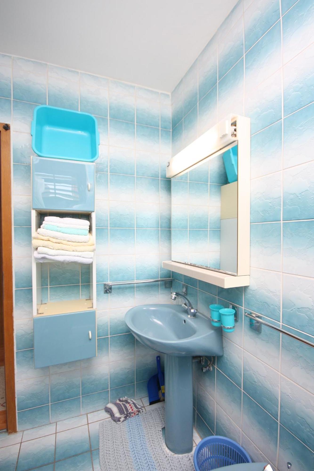 Apartments For Families With Children Lopar, Rab - 10402 الغرفة الصورة
